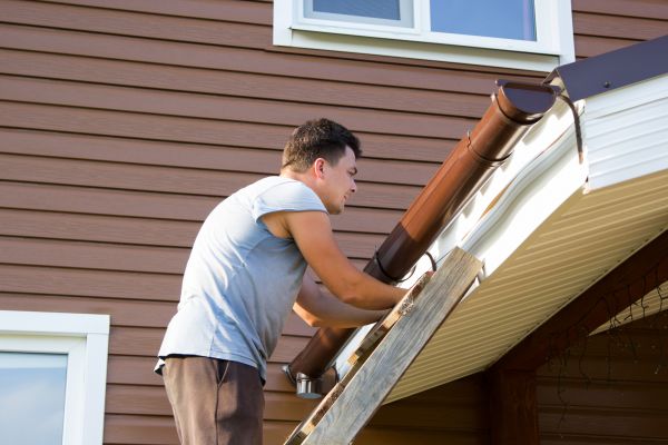 Cost of Porch Gutter Replacement in Southport